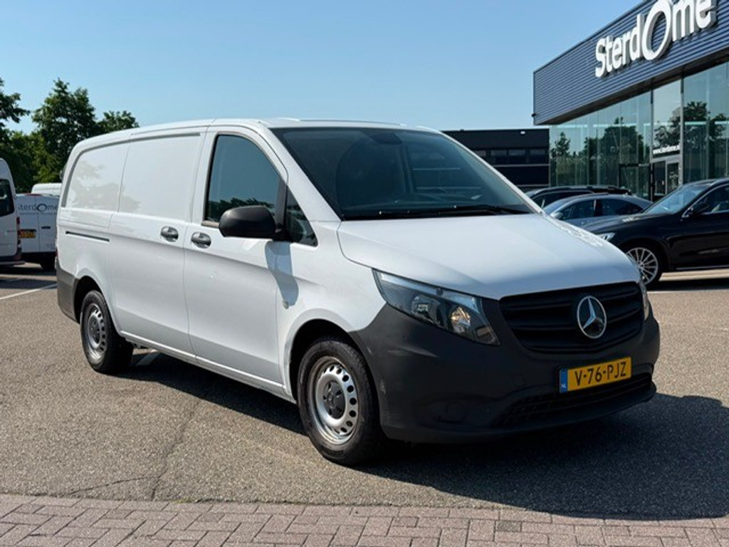 Mercedes-Benz Vito 114 CDI Lang 2.0 RWD I Trekhaak I Automaat I Distronic I Stoelverwarming I Camera I Audi MB 40 I Alarm klasse 3 I DAB I Airco l 54554393-2.jpg | Sterdome B.V.