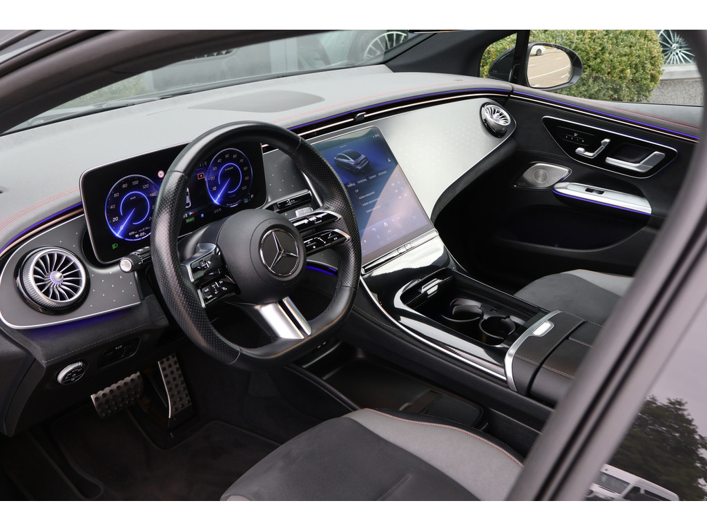 Mercedes-Benz EQE 300 AMG Line 89 kWh I Panoramadak I Burmester I Distronic Pro I Stoelverwarming I KEYLESS GO I Camera I Memory stoelen I 56082130-1.jpg | Sterdome B.V.