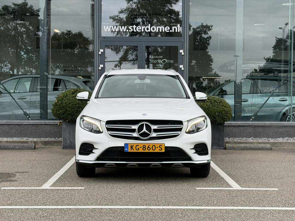 Mercedes-Benz GLC 250 4MATIC AMG Line I Camera I Stoelverwarming I Lederen bekleding I Tempomaat I Navigatie I Airco I 56082136-1.jpg | Sterdome B.V.
