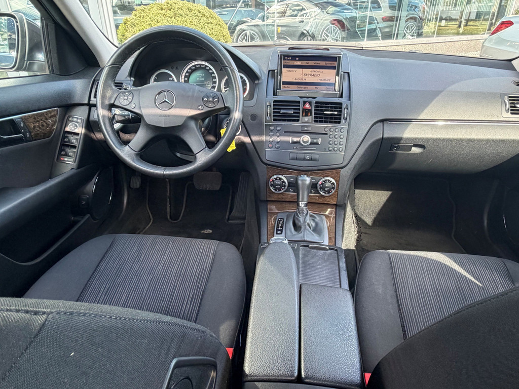 Mercedes-Benz C-Klasse 320 CDI Elegance lSchuif- kanteldak l Bi-Xenon l Comand APS l PTS l Airconditioning l Alarm l Spiegel pakket l Wegklapbare Trekhaak l Nederlands geleverd l 56347225-1.jpg | Sterdome B.V.