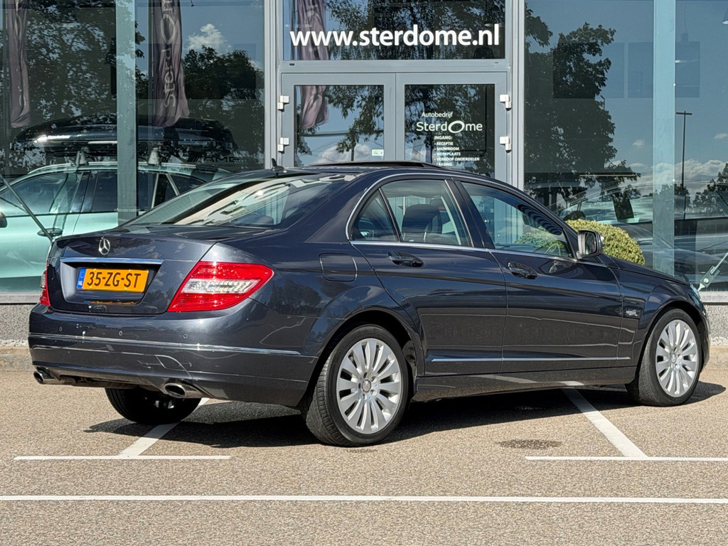 Mercedes-Benz C-Klasse 320 CDI Elegance lSchuif- kanteldak l Bi-Xenon l Comand APS l PTS l Airconditioning l Alarm l Spiegel pakket l Wegklapbare Trekhaak l Nederlands geleverd l 56347225-3.jpg | Sterdome B.V.