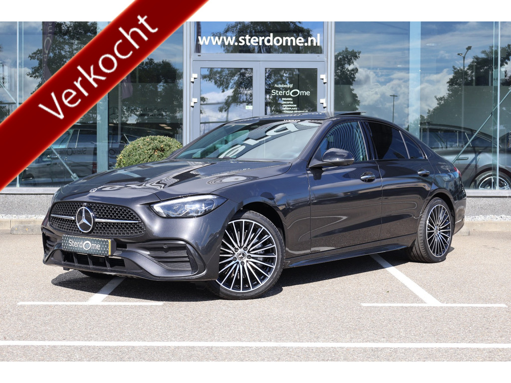 Mercedes-Benz C-Klasse 300 e 140 Years Edition l AMG line l Panoramadak l Smartphone integratie l MBUX l Parkeerpakket met 360 gr Camera l Memory l Keyless Go met Verzonken handgrepen l 56656651-0.jpg | Sterdome B.V.