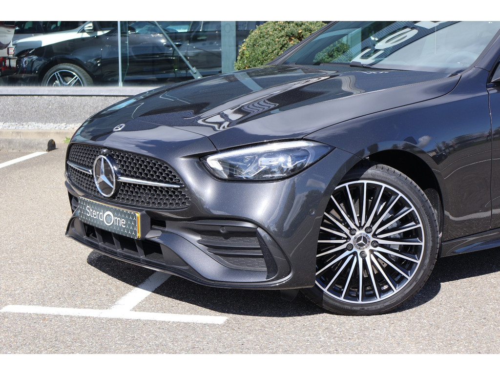 Mercedes-Benz C-Klasse 300 e 140 Years Edition l AMG line l Panoramadak l Smartphone integratie l MBUX l Parkeerpakket met 360 gr Camera l Memory l Keyless Go met Verzonken handgrepen l 56656651-4.jpg | Sterdome B.V.