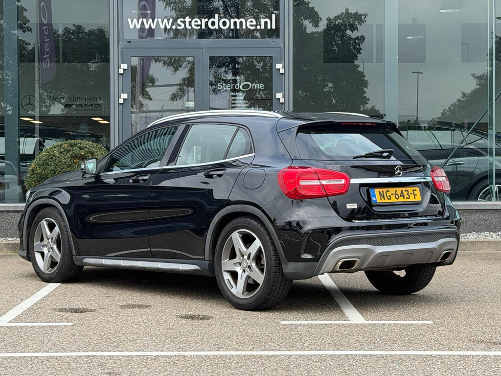 Mercedes-Benz GLA 200 Ambition AMG line l Stoelverwarming l Intelligent Light System l Adaptief groot licht l Luxe Airco l Becker MAP Pilot l Dode Hoek assistent l Spoor assitent l 56687092-3.jpg | Sterdome B.V.