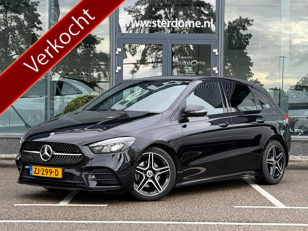 Mercedes-Benz B-Klasse 180 Business Solution AMG l Trekhaak l MBUX l Stoelverwarming l Virtual Cockpit l Smartphone Integratie l Spiegel pakket l LED High Performance l Airconditioning THERMOTRONIC l Night pakket l 57010644-0.jpg | Sterdome B.V.
