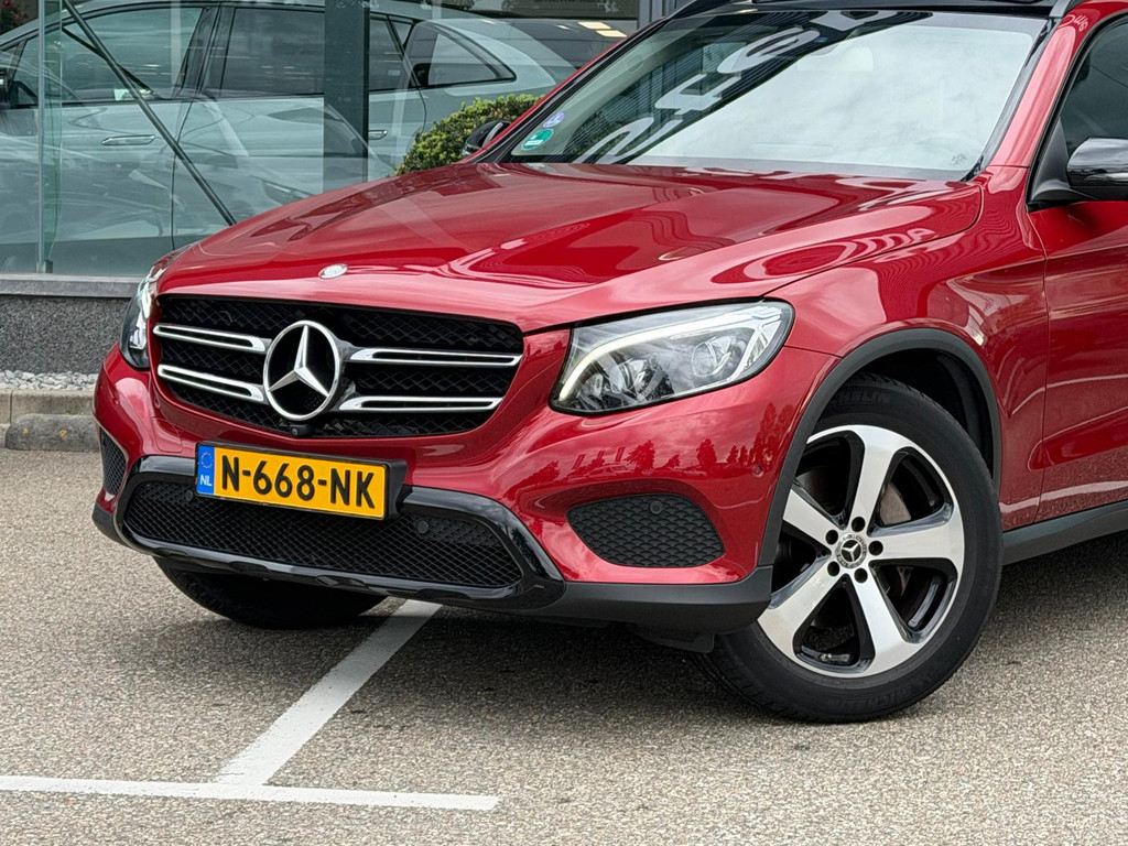 Mercedes-Benz GLC 250 4MATIC Prestige l Panoramadak l Comand APS l LED High Performance l Wegklapbare Trekhaak l Stoelverwarming l 360 gr Camera l PTS l Tempomaat l 57073506-3.jpg | Sterdome B.V.