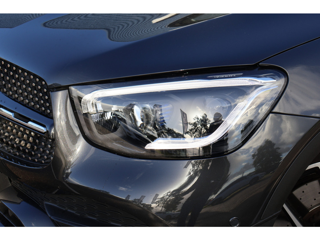 Mercedes-Benz GLC 200 Premium I Panoramadak I Trekhaak I 360 camera I Sfeerverlichting I Multibeam led I 57519347-3.jpg | Sterdome B.V.
